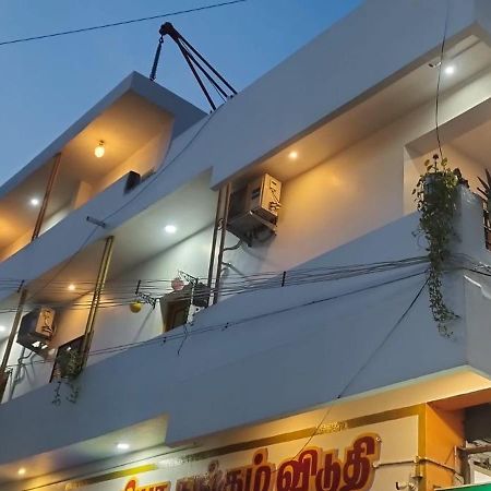 Hotel Kavieya Residency Pūrnānkuppam Zewnętrze zdjęcie