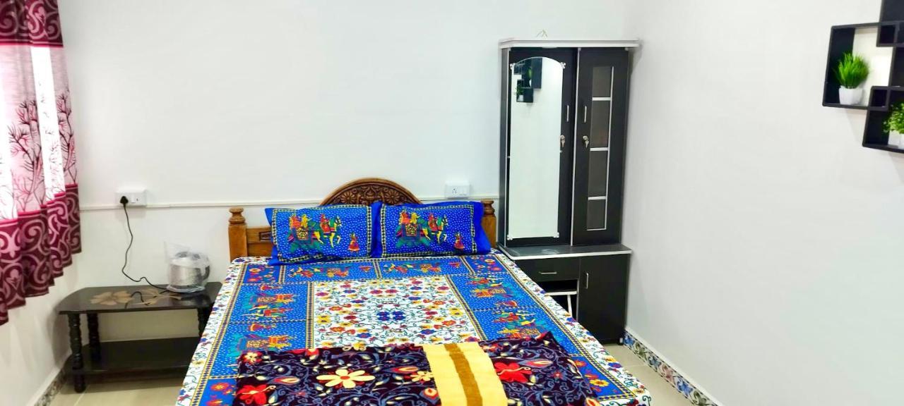 Hotel Kavieya Residency Pūrnānkuppam Zewnętrze zdjęcie