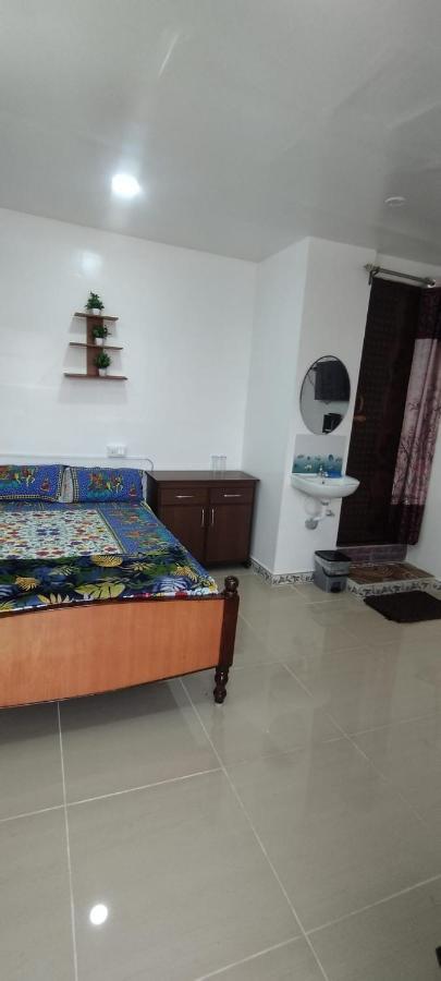 Hotel Kavieya Residency Pūrnānkuppam Zewnętrze zdjęcie
