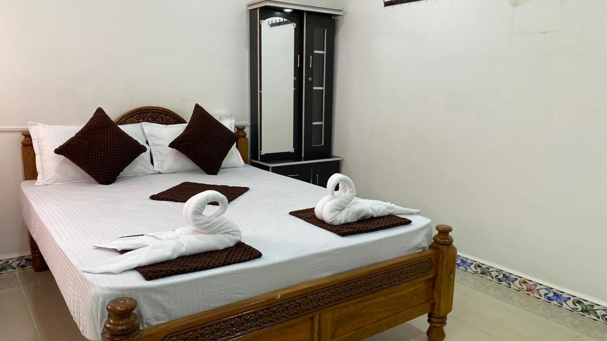 Hotel Kavieya Residency Pūrnānkuppam Zewnętrze zdjęcie